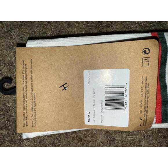 Nike Men’s Chelsea 2025-26 Home Vapor Strike Knee-High Socks Sample - Picture 3 of 6